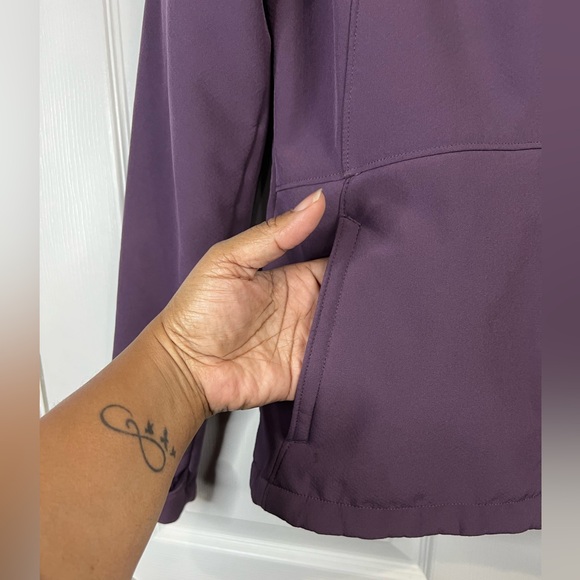 Columbia Women’s Omni Wind Hooded Jacket - Purple - Full Zip - Size Medium - Picture 5 of 9